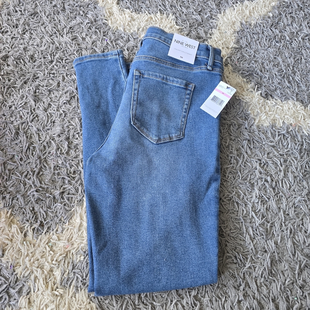 NEW Nine West Women's Blue Jeans Size 10